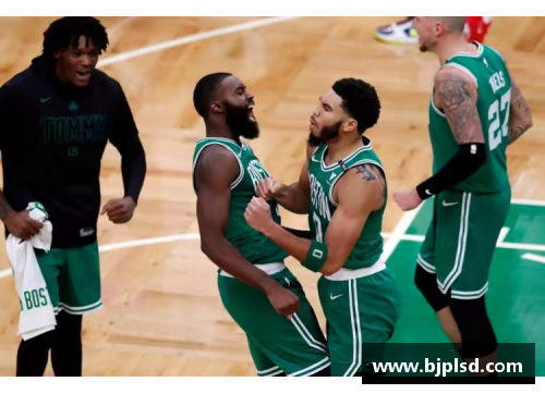 NBA官网新赛季战力榜：第一当之无愧，篮网位列第十，湖人排倒数